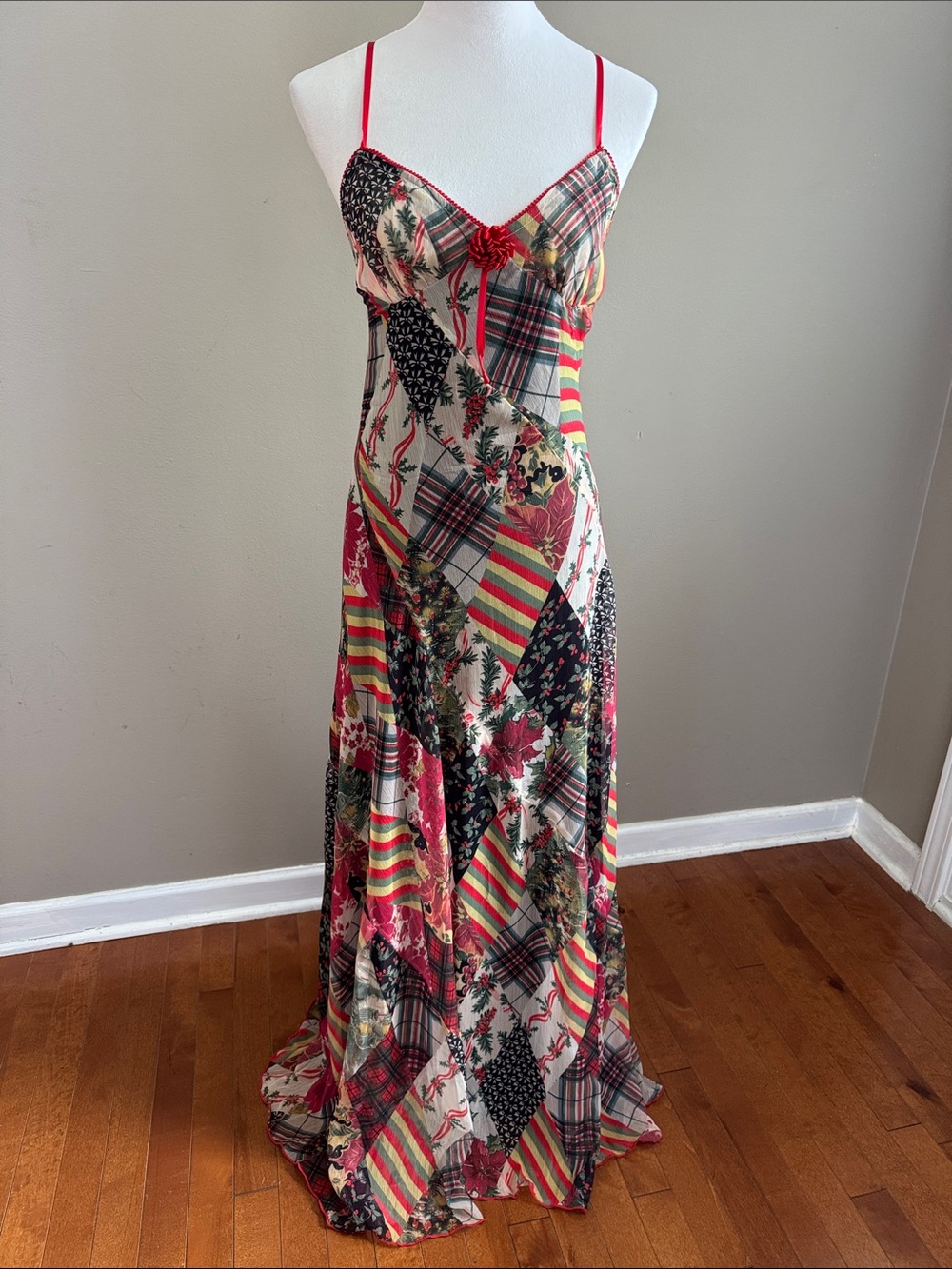 Free People Tis the Season Bohemian Patchwork Floral Slip Maxi Dress Size 4 & 6 - Picture 8 of 16